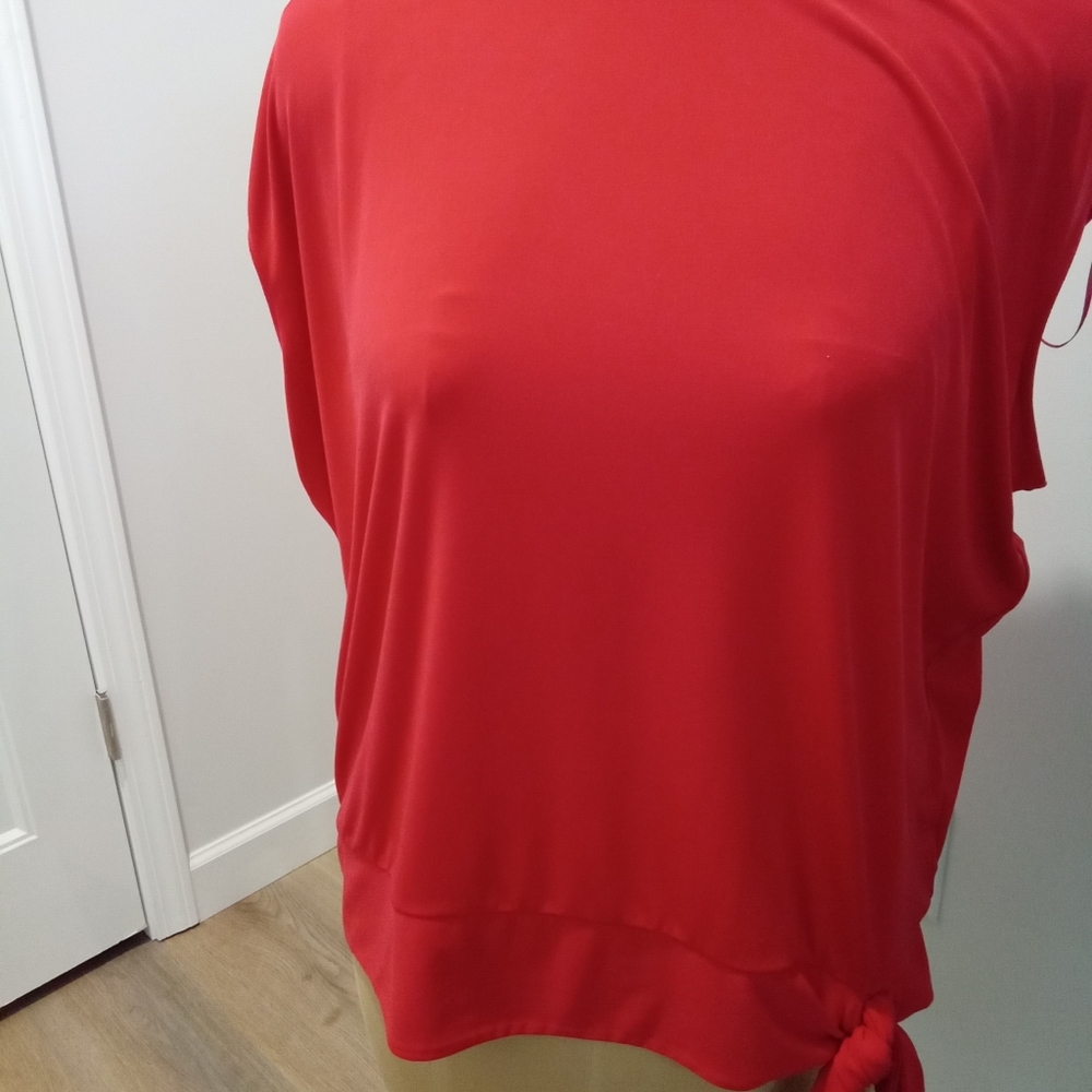 The Limited Plus Size 1X Red Women's Top With Banded Tie Waistband
